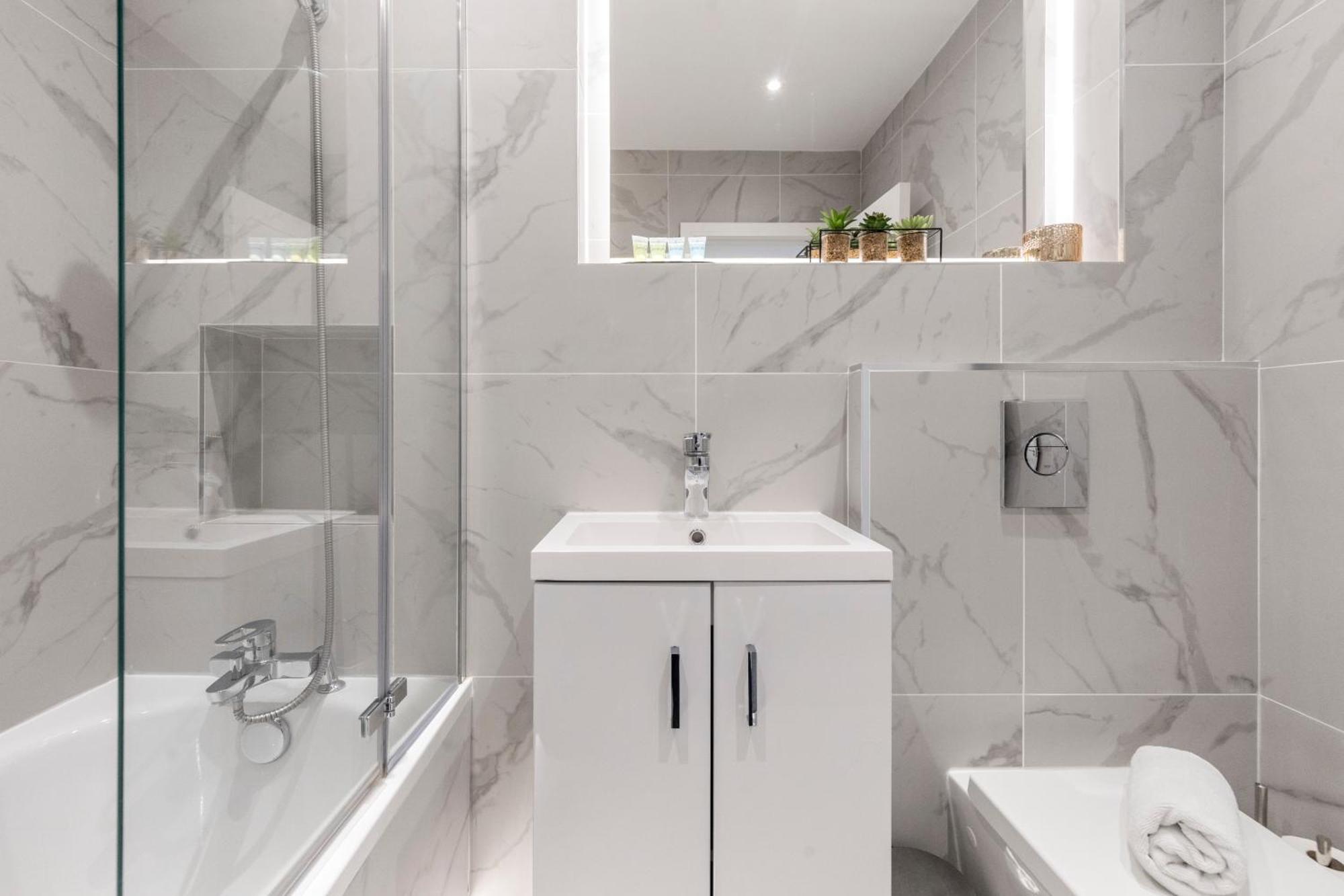 Luxurious 2 Bedroom - Apartment - Central Location London Ngoại thất bức ảnh